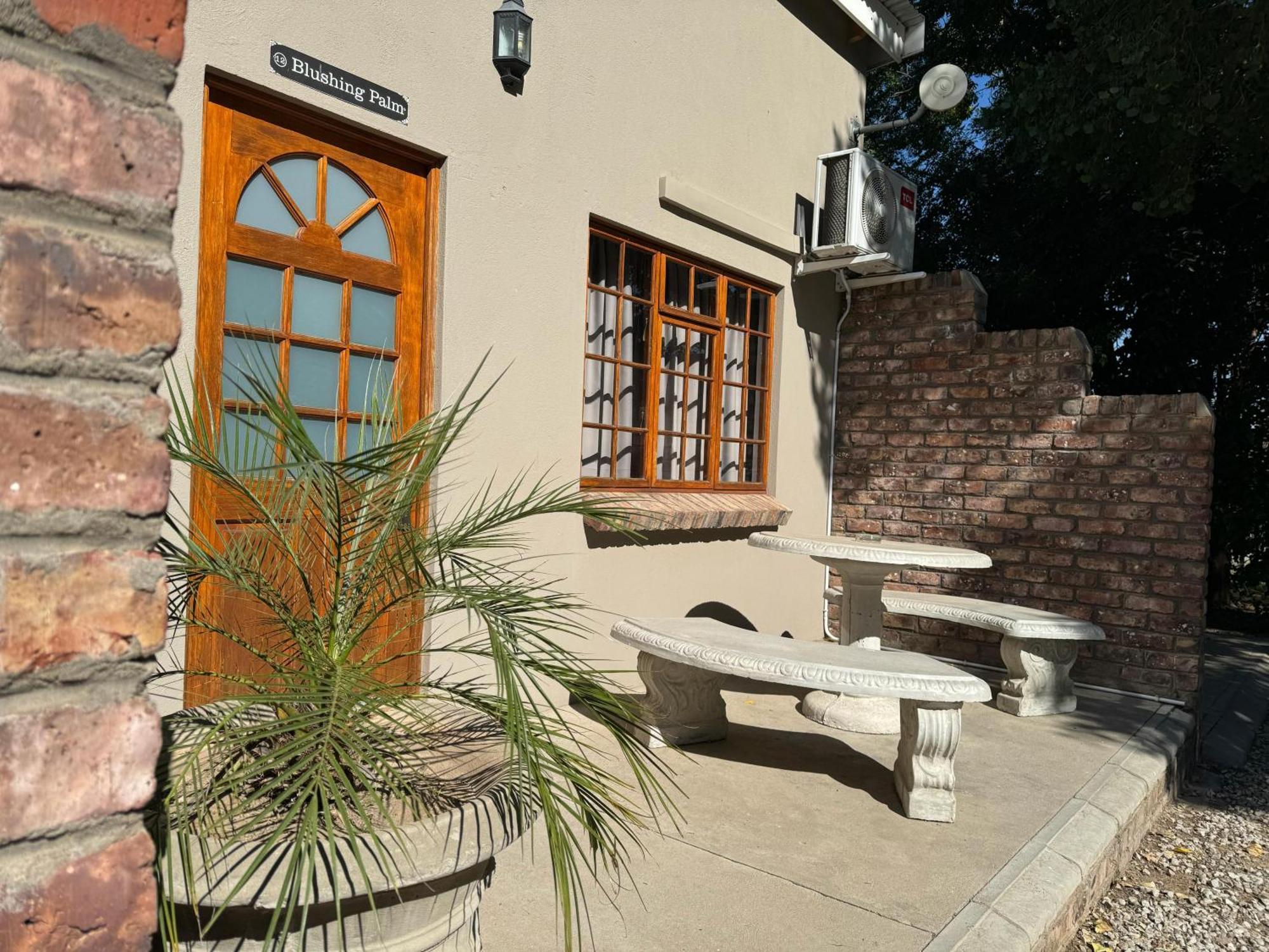 The Palms Venue & Accommodation Cradock Bagian luar foto
