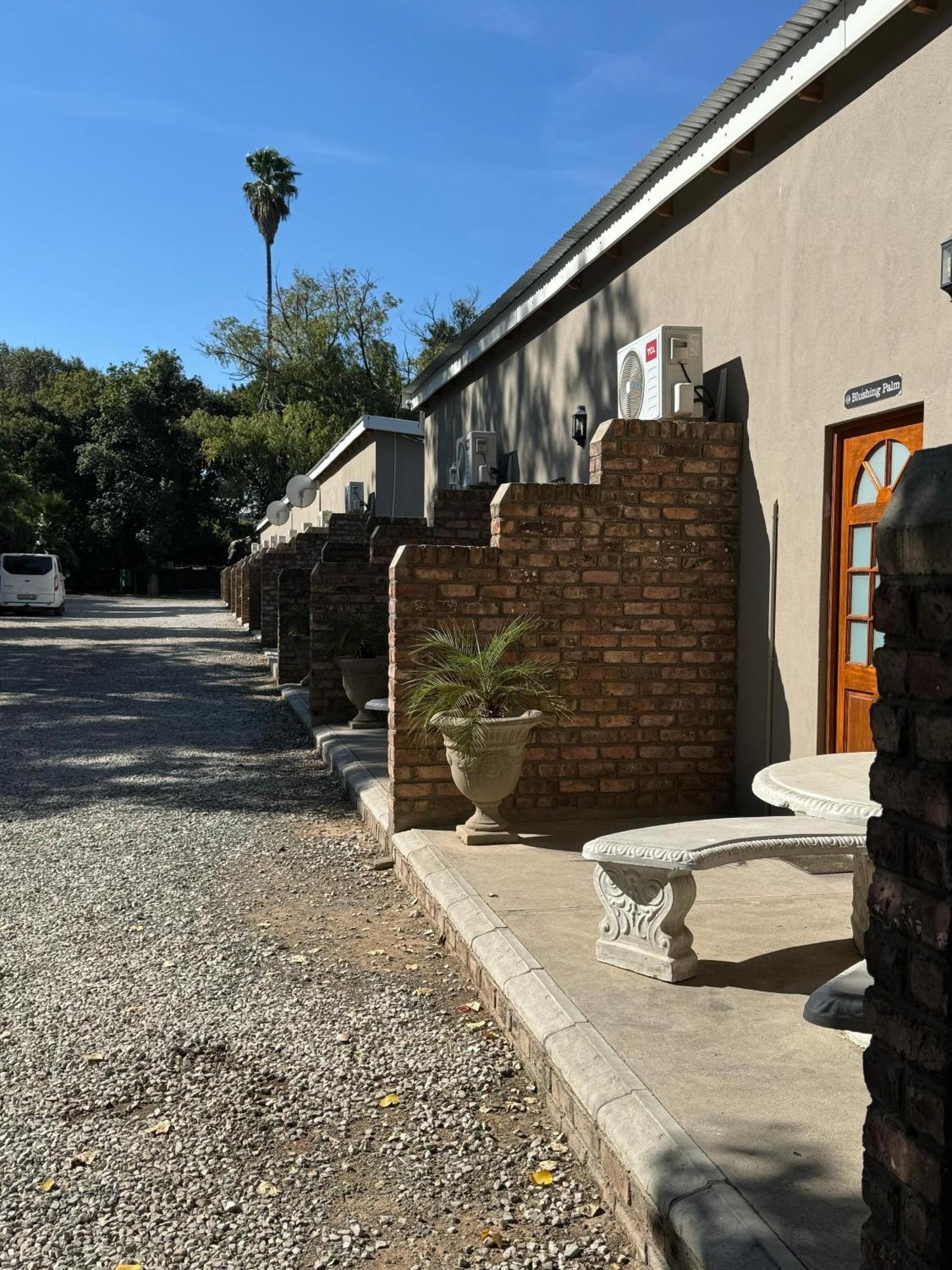 The Palms Venue & Accommodation Cradock Bagian luar foto